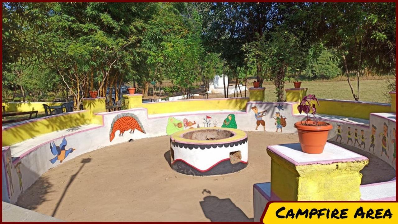 Kanha Resort Exterior photo